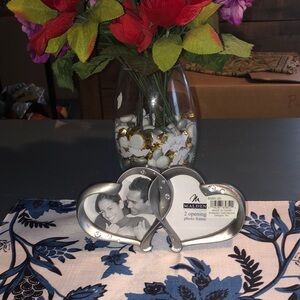 Malden international design 2 opening photo frame